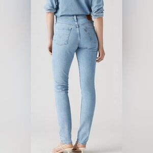 LEVI’S Premium 501 Skinny Tango Light Wash Blue Jeans Women’s 27x28